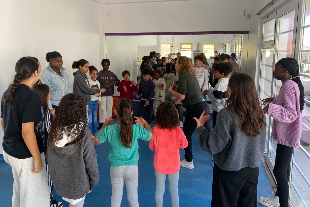 TIIS – TEATRO DE INOVAÇÃO E IMPACTO SOCIAL